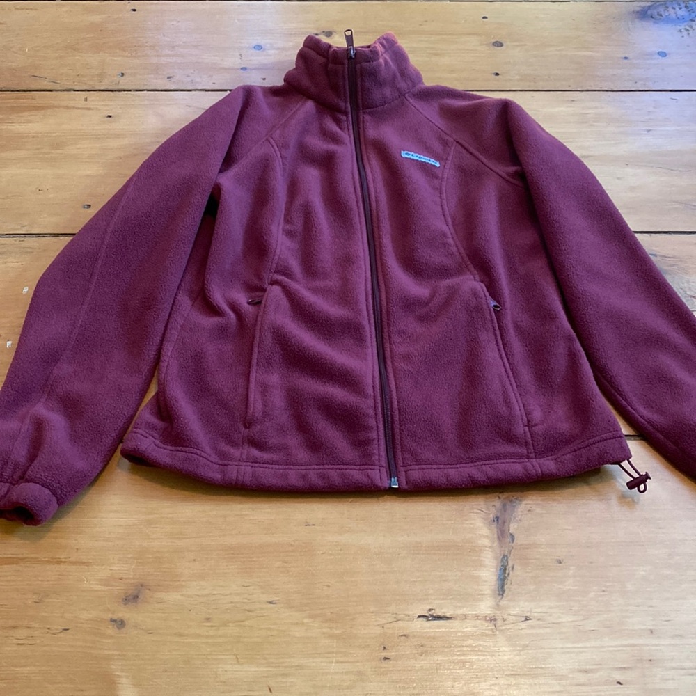Columbia zip up sweatshirt, size M, maroon